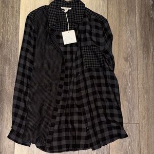 Beachlunchlounge Black and Gray Plaid Shirt